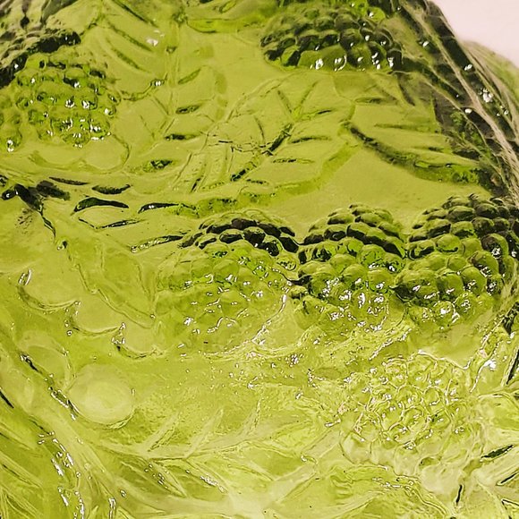 Vintage 1970's Indiana Glass Bowl - Loganberry Leaf Pattern - Picture 4 of 5